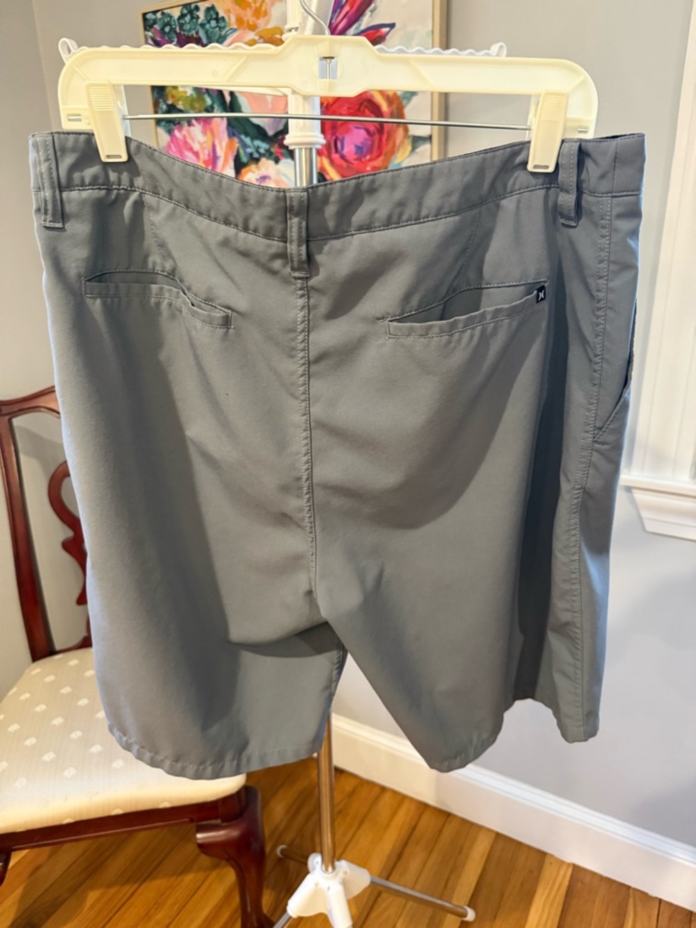 Hurley Men's Light Gray Hybrid Shorts - Picture 2 of 2